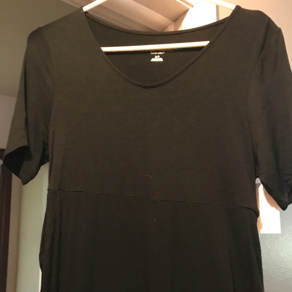 Liz Lange Maternity Dress
